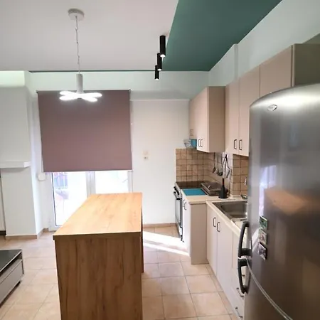 The Whole Packet A4 Center With Parking *